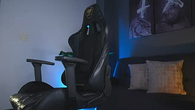 kevin montoya online show from April 10, 12:54 pm