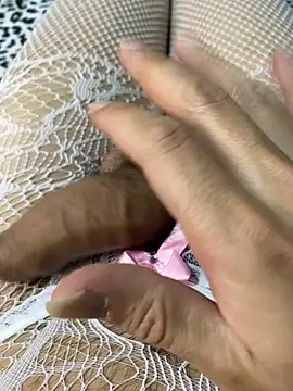 k4ty-X online show from January 5, 12:31 am