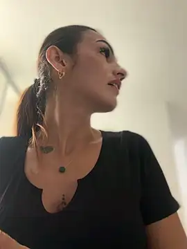 Samantha bigboobs online show from February 24, 8:29 pm