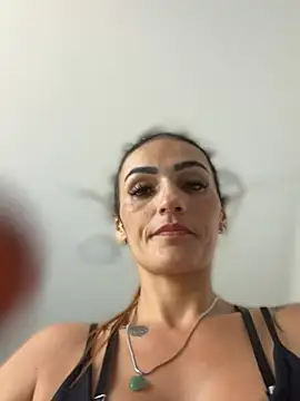 Samantha bigboobs online show from April 9, 9:42 pm