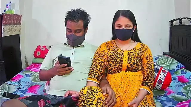 Hot Nila online show from December 14, 3:23 am