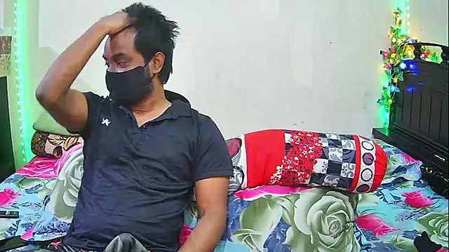 Hot Nila online show from February 22, 3:18 am