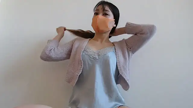 Snapshot of Mary-JP chatting on February 6, 3:27 am Mary-JP online show from February 6, 3:27 am