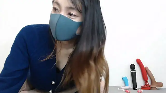 Snapshot of Mary-JP chatting on March 9, 8:18 am Mary-JP online show from March 9, 8:18 am