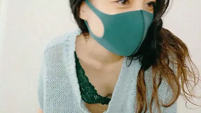 Snapshot of Mary-JP chatting on September 13, 4:34 am Mary-JP online show from September 13, 4:34 am