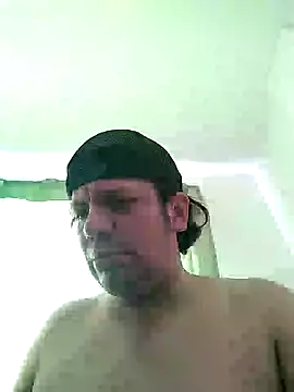 Snapshot of escorpio50jt chatting on February 1, 3:07 pm escorpio50jt online show from February 1, 3:07 pm