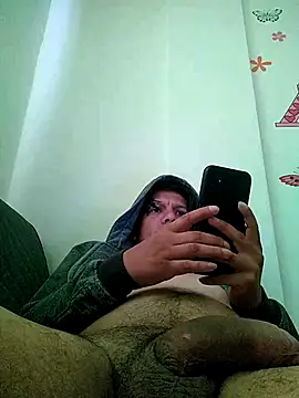 Snapshot of escorpio50jt chatting on March 11, 11:55 am escorpio50jt online show from March 11, 11:55 am