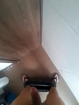 Snapshot of escorpio50jt chatting on September 13, 3:01 pm escorpio50jt online show from September 13, 3:01 pm