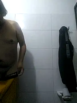 Snapshot of escorpio50jt chatting on October 5, 4:33 am escorpio50jt online show from October 5, 4:33 am