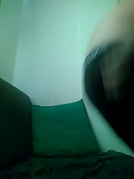 Snapshot of escorpio50jt chatting on October 19, 12:06 pm escorpio50jt online show from October 19, 12:06 pm