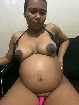 Snapshot of Mariaapimentinha chatting on October 17, 1:53 am Mariaapimentinha online show from October 17, 1:53 am