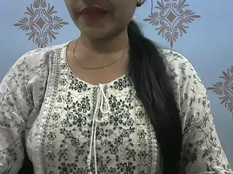 Snapshot of Misha_Sweett chatting on October 22, 2:17 pm Misha Sweett online show from October 22, 2:17 pm