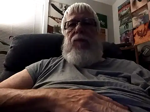 Snapshot of Futura_intx chatting on October 29, 12:46 am Futura intx online show from October 29, 12:46 am