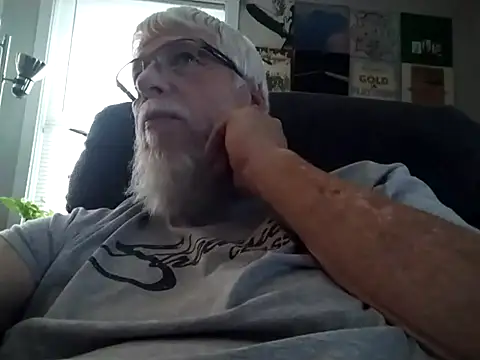 Snapshot of Futura_intx chatting on November 3, 4:08 pm Futura intx online show from November 3, 4:08 pm