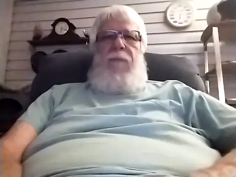 Snapshot of Futura_intx chatting on December 4, 12:20 am Futura intx online show from December 4, 12:20 am