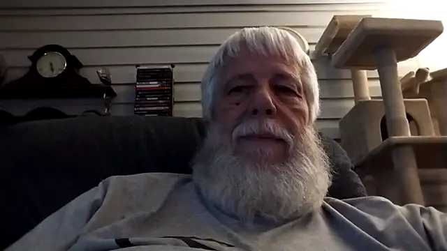 Futura intx online show from April 21, 11:29 pm