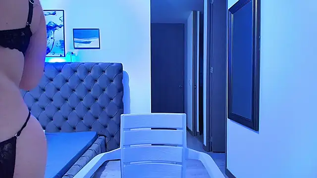 stellaallen24 online show from January 16, 3:56 am