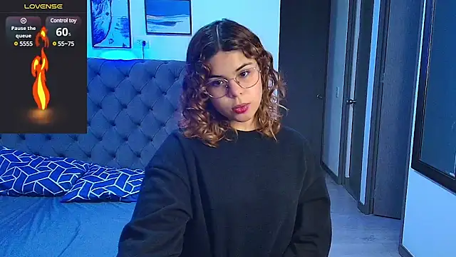 stellaallen24 online show from March 8, 8:57 pm