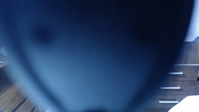 loirascorpio online show from February 14, 3:05 pm