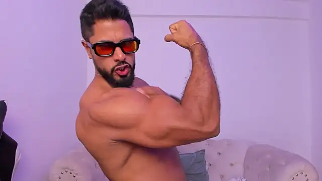 Santiago huntt online show from March 11, 9:21 pm