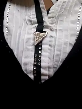 Snapshot of Barbie_183 chatting on January 17, 5:32 am Barbie 183 online show from January 17, 5:32 am