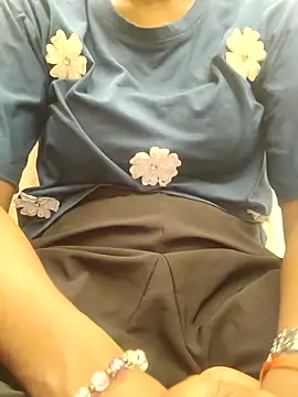 Snapshot of Barbie_183 chatting on September 10, 5:07 am Barbie 183 online show from September 10, 5:07 am