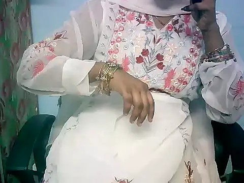 Barbie 183 online show from March 19, 5:44 am