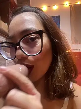 MadameNat online show from March 14, 6:32 am