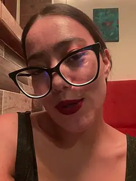 MadameNat online show from March 17, 3:03 am