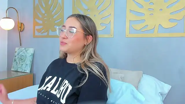 antonella cutie  online show from March 12, 10:39 pm