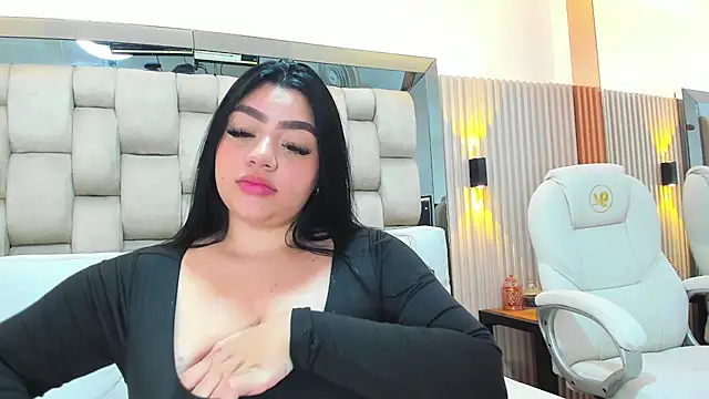 Snapshot of ashlyn_parker chatting on February 22, 7:47 pm ashlyn parker online show from February 22, 7:47 pm