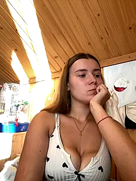 mewKate online show from September 15, 3:34 pm