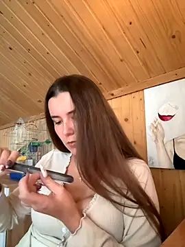 mewKate online show from October 24, 1:18 pm