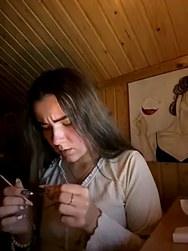 mewKate online show from October 26, 5:41 pm