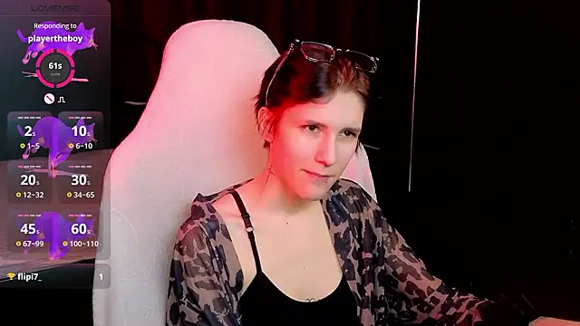 Hyeon Jin online show from March 25, 4:02 pm