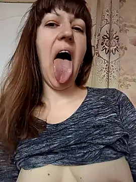 Calibers2932 online show from April 22, 1:23 pm