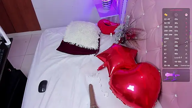 TylerBloom online show from February 10, 8:53 pm