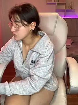 Camila pinkk online show from January 25, 4:24 pm