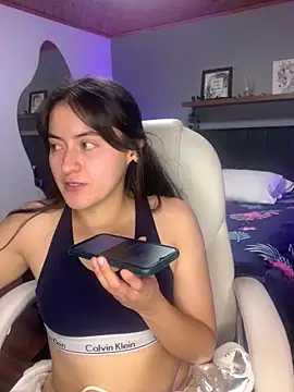 Camila pinkk online show from February 25, 3:38 pm