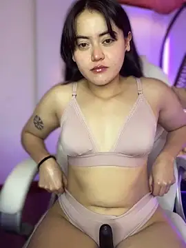 Camila pinkk online show from January 16, 4:33 pm