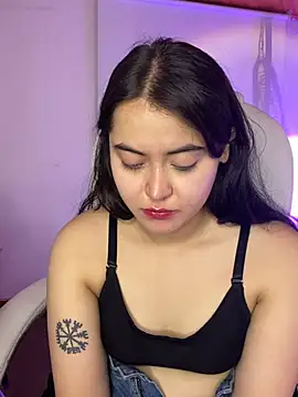 Camila pinkk online show from March 16, 3:05 pm