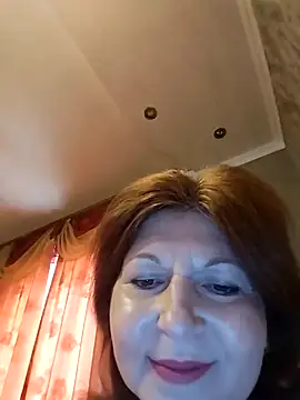 Snapshot of Angelina4531 chatting on February 19, 7:28 am Angelina4531 online show from February 19, 7:28 am