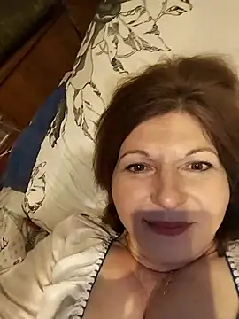 Snapshot of Angelina4531 chatting on February 20, 6:02 pm Angelina4531 online show from February 20, 6:02 pm