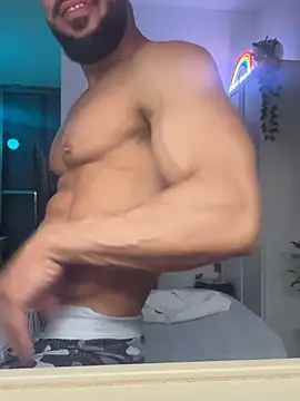 Snapshot of todddantes25 chatting on January 11, 2:41 am todddantes25 online show from January 11, 2:41 am