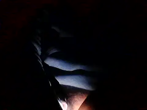 Snapshot of Santihot_33 chatting on January 12, 10:33 pm Santihot 33 online show from January 12, 10:33 pm