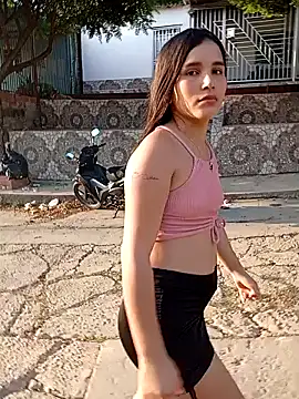 the queen of street online show from January 7, 9:46 pm