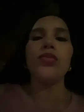 Snapshot of the_queen_of_street chatting on June 30, 12:11 am the queen of street online show from June 30, 12:11 am