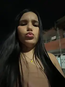 Snapshot of the_queen_of_street chatting on July 9, 12:37 am the queen of street online show from July 9, 12:37 am