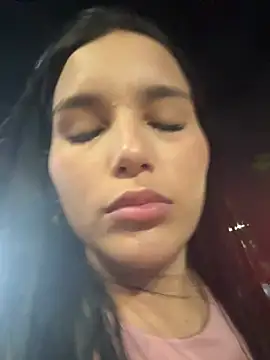 Snapshot of the_queen_of_street chatting on July 23, 12:02 am the queen of street online show from July 23, 12:02 am