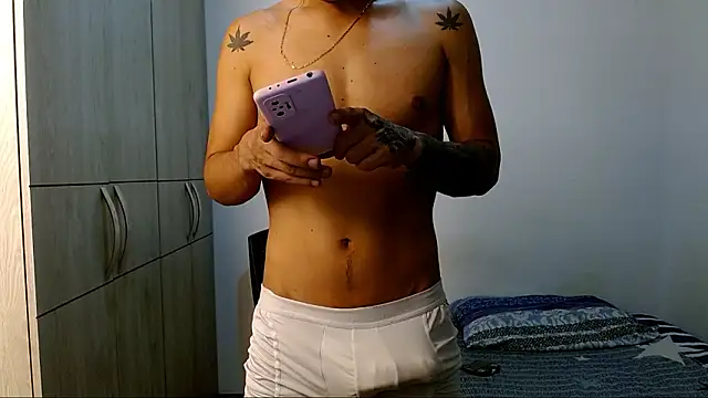 lonelydick2002 online show from February 22, 11:25 pm